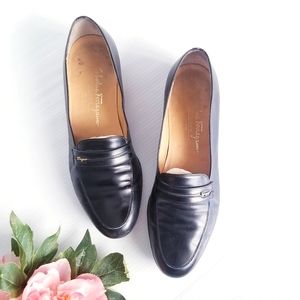 SALVATORE FERRAGAMO Studio Black Leather Boutique Woman Flat Loafers Size 10 B